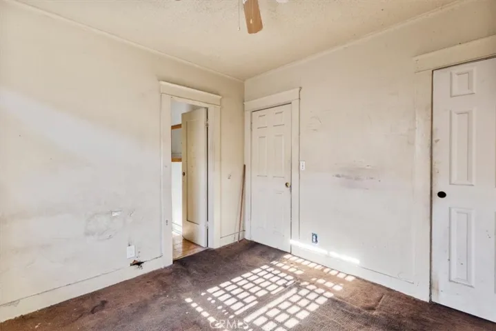 324 W 47th Place, Los Angeles, California 90037