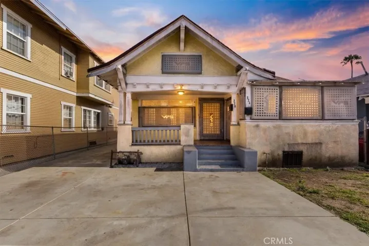 324 W 47th Place, Los Angeles, California 90037