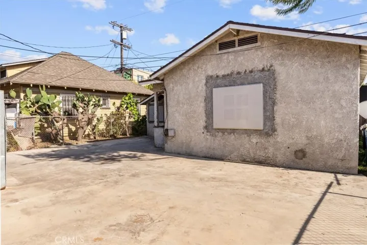 324 W 47th Place, Los Angeles, California 90037
