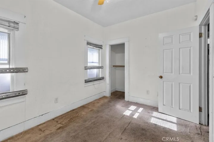 324 W 47th Place, Los Angeles, California 90037