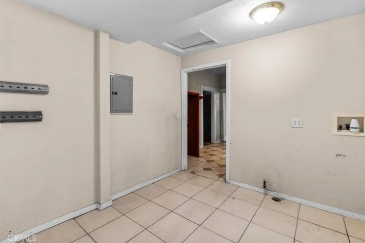 324 W 47th Place, Los Angeles, California 90037