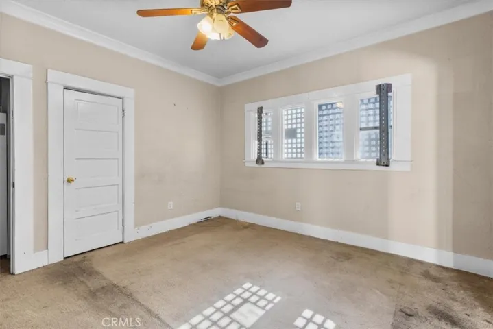 324 W 47th Place, Los Angeles, California 90037