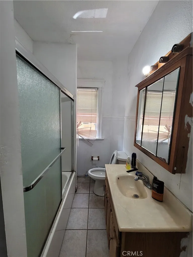 Unit 3871 Bathroom Photo taken Aug 2024