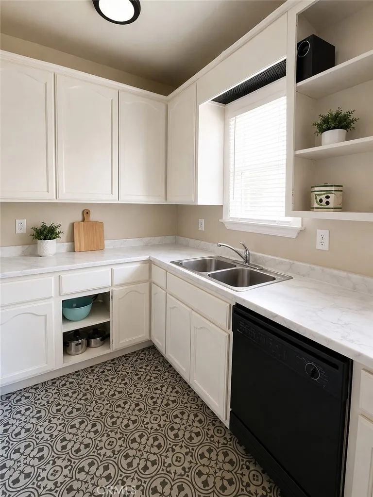 Unit 3869 Image has been digitally enhanced to showcase what the kitchen could potentially look like.