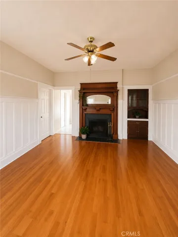 Unit 3871 Living room Image has been digitally enhanced to showcase what the bathroom could potentially look like.