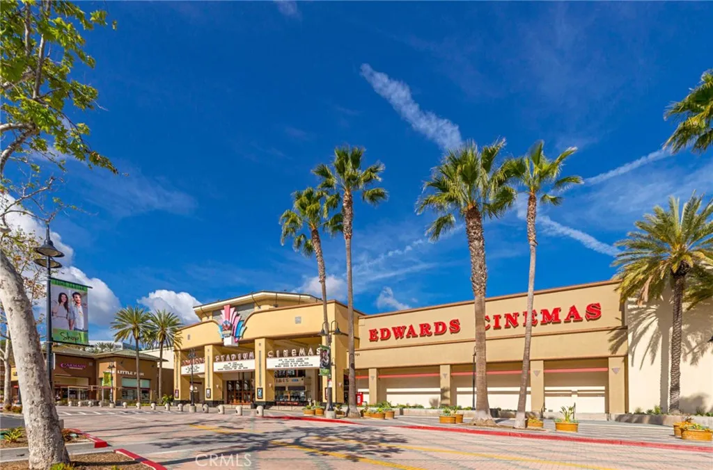 Aliso Viejo Town Center