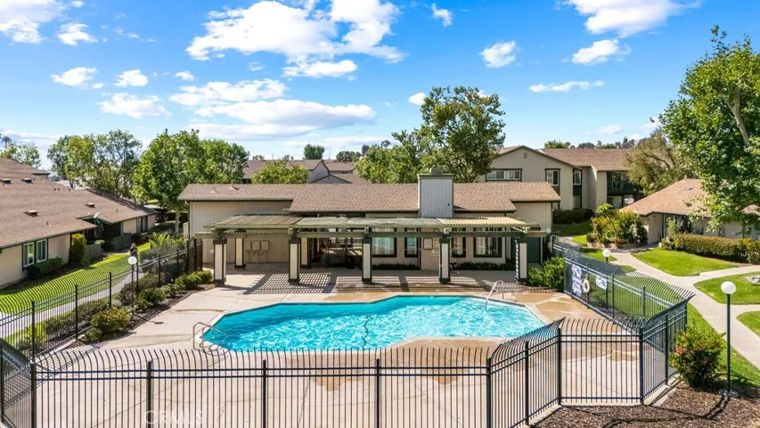 23232 Orange, Lake Forest, California 92630