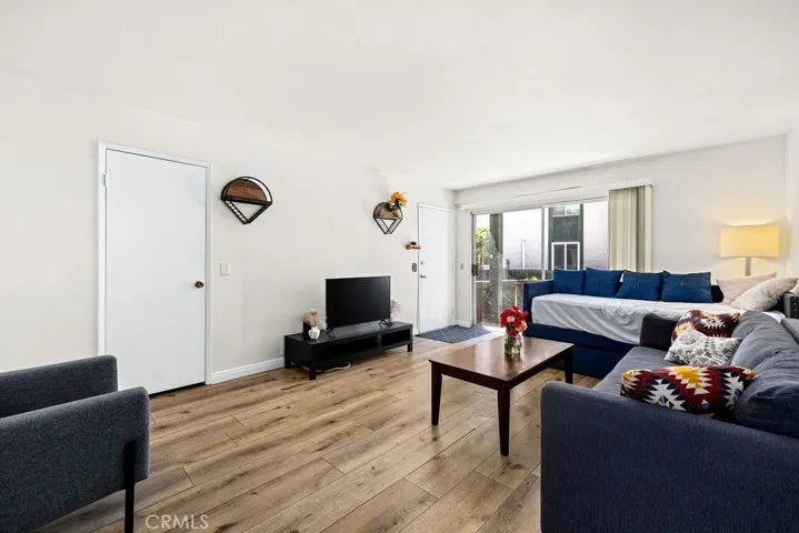 23232 Orange, Lake Forest, California 92630