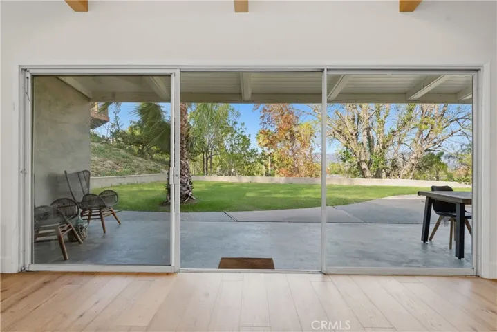 5618 Wilhelmina Avenue, Woodland Hills, California 91367