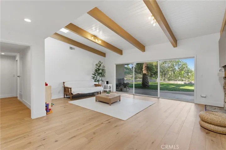 5618 Wilhelmina Avenue, Woodland Hills, California 91367