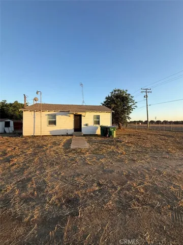 22756 Road 180, Lindsay, California 93247
