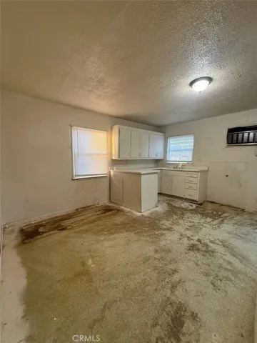 22756 Road 180, Lindsay, California 93247