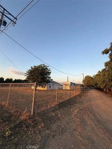 22756 Road 180, Lindsay, California 93247