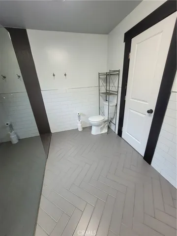1780 N Summit, Pasadena, California 91103