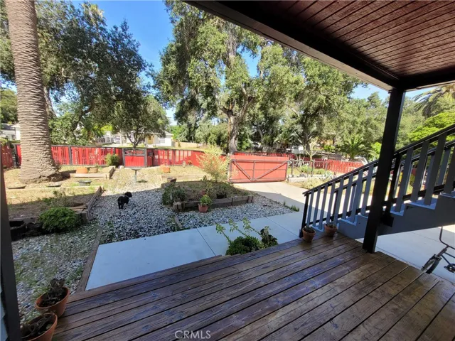 1780 N Summit, Pasadena, California 91103