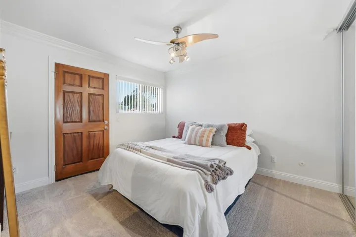 5505 Adelaide Ave 14, San Diego, California 92115