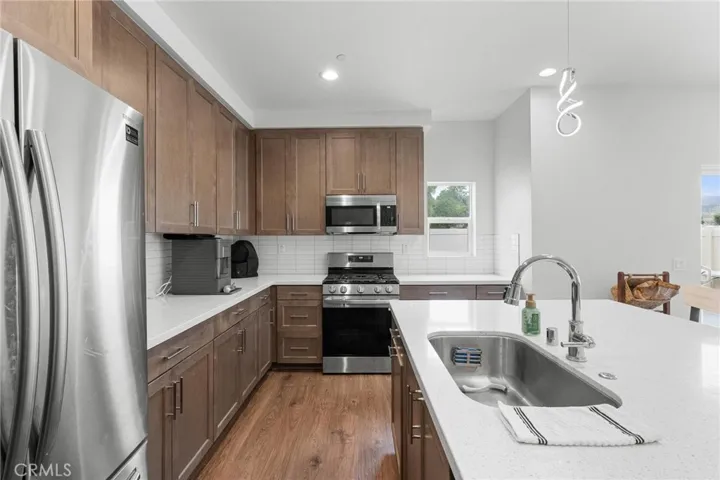 31960 Chagall Way, Yucaipa, California 92399