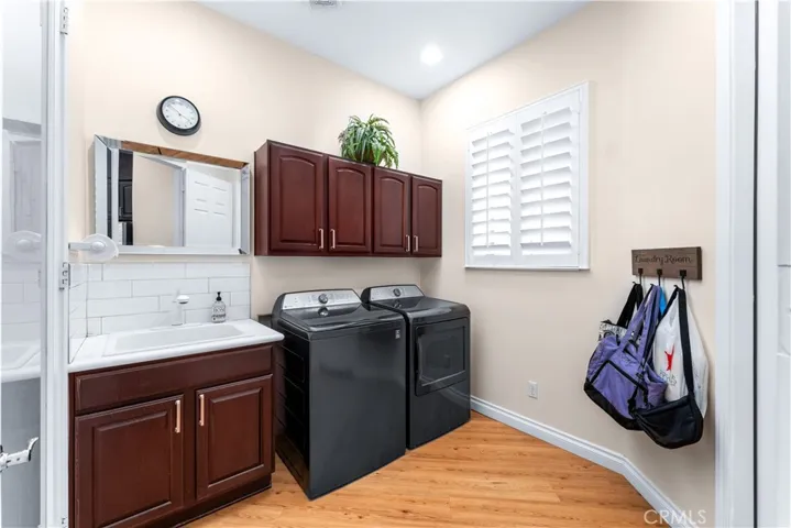 Interior Individual Laundry Room with Sink