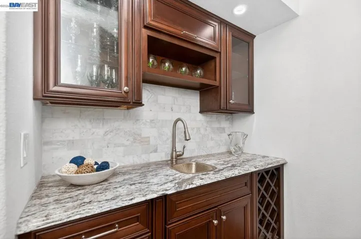 620 Amberwood Way, Livermore, California 94551