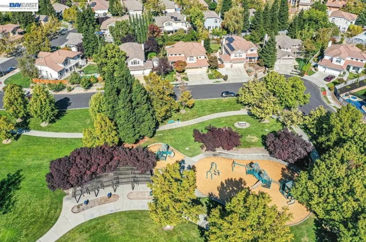 620 Amberwood Way, Livermore, California 94551