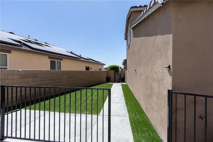 13224 Valmont Court, Victorville, California 92394
