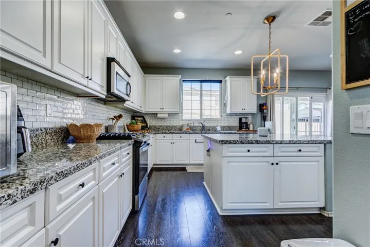 13224 Valmont Court, Victorville, California 92394