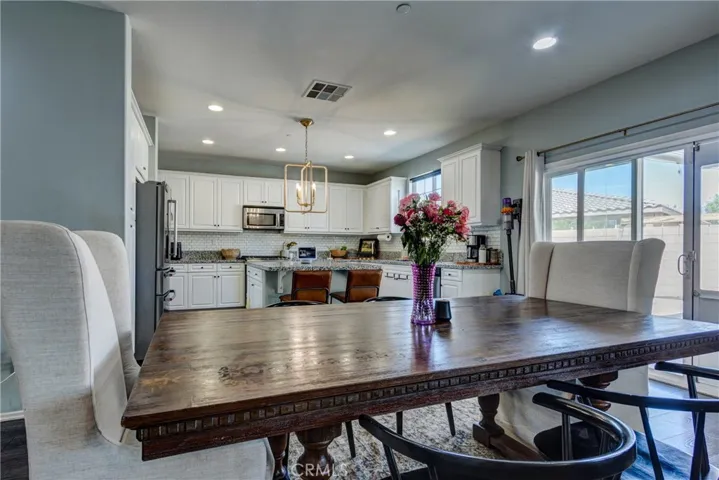 13224 Valmont Court, Victorville, California 92394