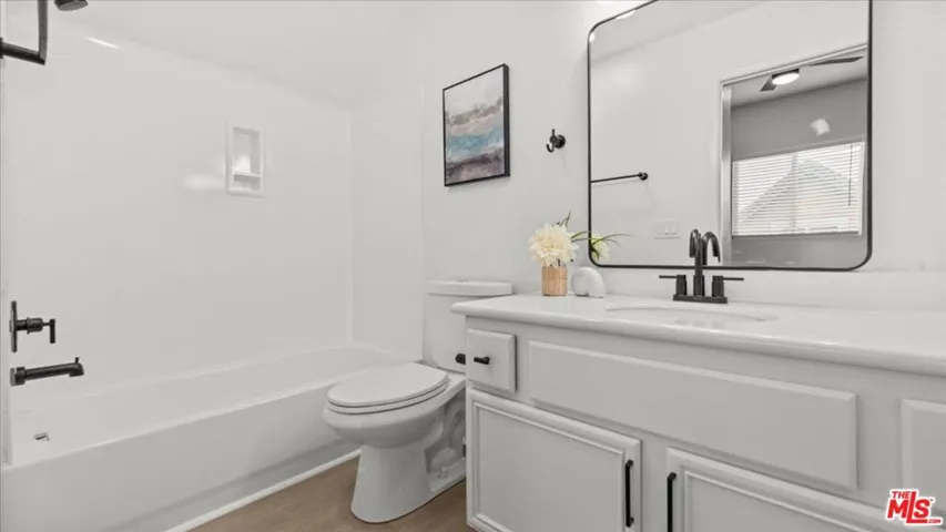 3608 W Chapman Lane, Inglewood, California 90305
