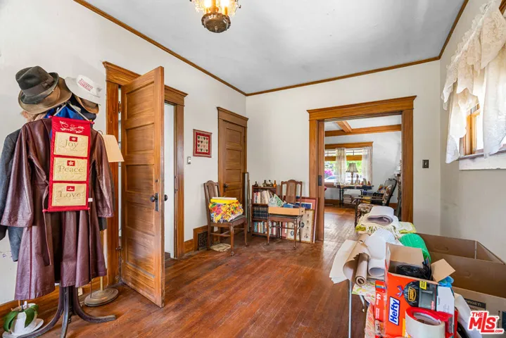 1621 5th Avenue, Los Angeles, California 90019
