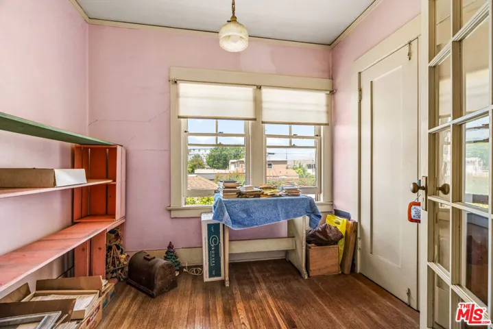 1621 5th Avenue, Los Angeles, California 90019