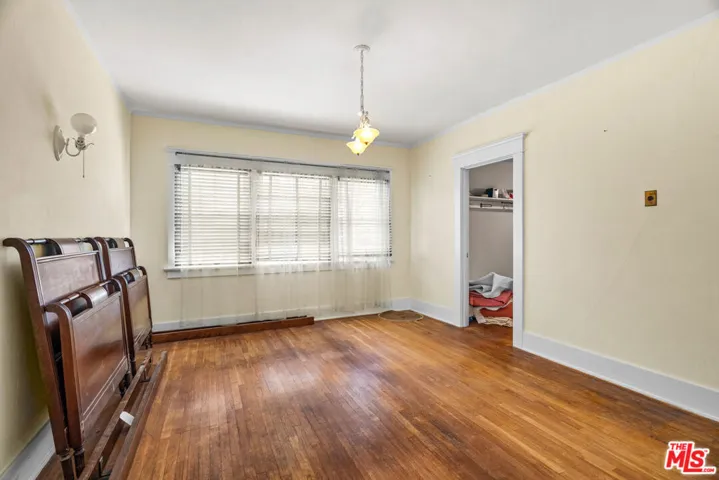 1621 5th Avenue, Los Angeles, California 90019