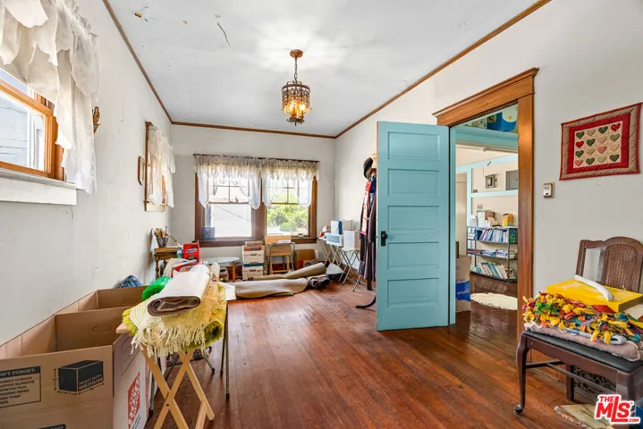 1621 5th Avenue, Los Angeles, California 90019