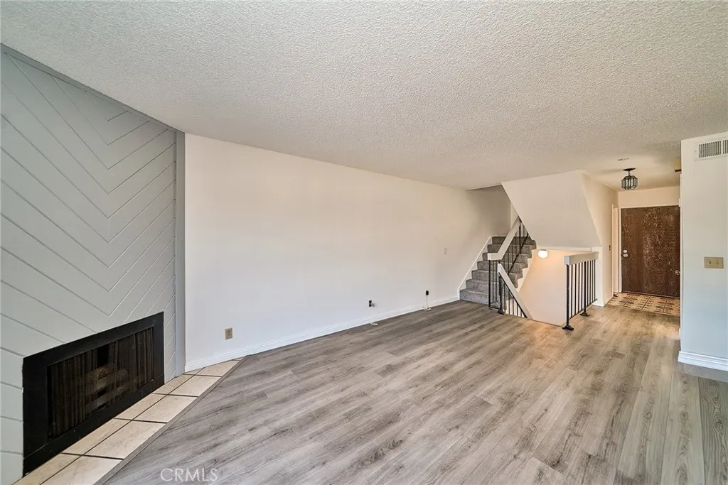 Fireplace in Livingroom