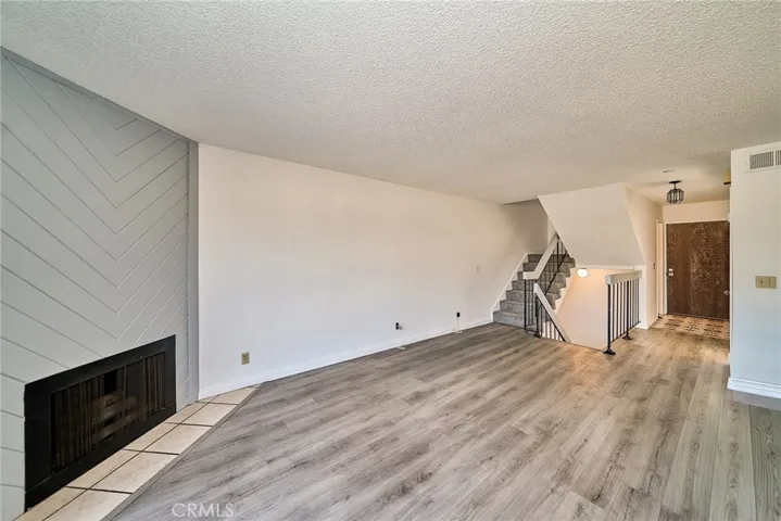 Fireplace in Livingroom