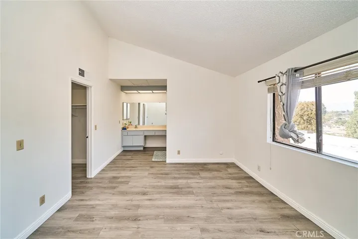 Spacious masterdom
