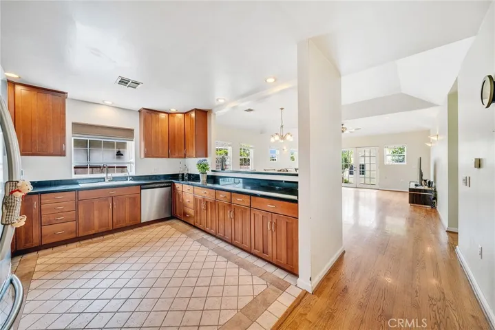 3170 E Green Street, Pasadena, California 91107