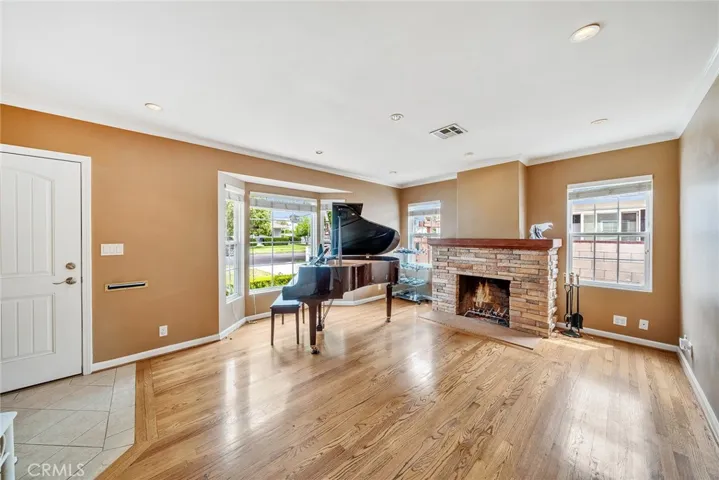 3170 E Green Street, Pasadena, California 91107