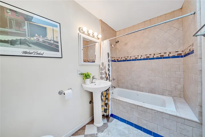 3170 E Green Street, Pasadena, California 91107