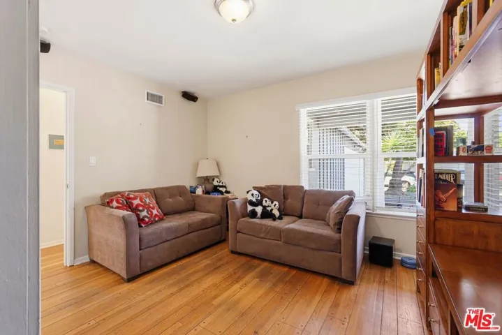 14718 Hart Street, Van Nuys, California 91405