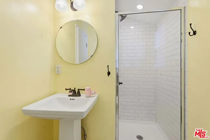 14718 Hart Street, Van Nuys, California 91405