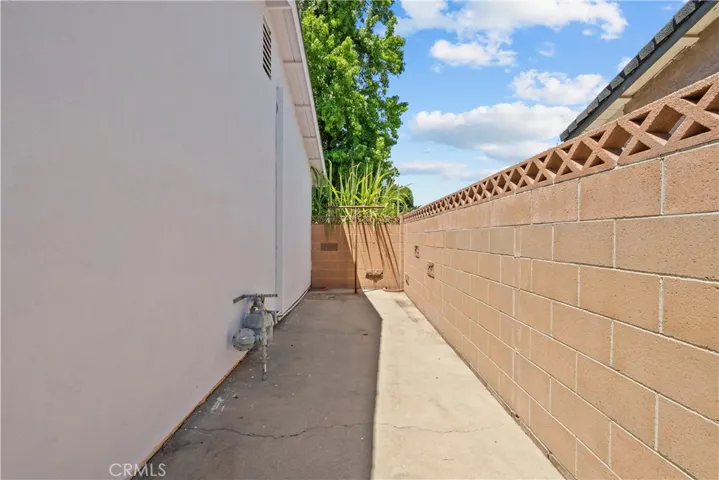 Side yard for storage