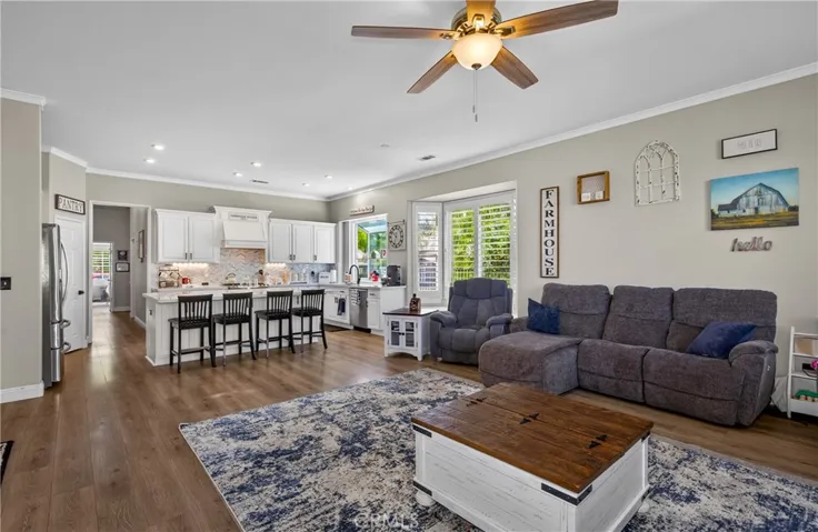 13596 Mesa Crest Drive, Yucaipa, California 92399