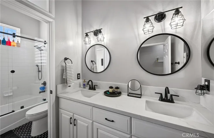 13596 Mesa Crest Drive, Yucaipa, California 92399