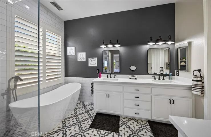 13596 Mesa Crest Drive, Yucaipa, California 92399
