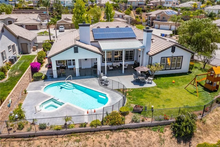 13596 Mesa Crest Drive, Yucaipa, California 92399