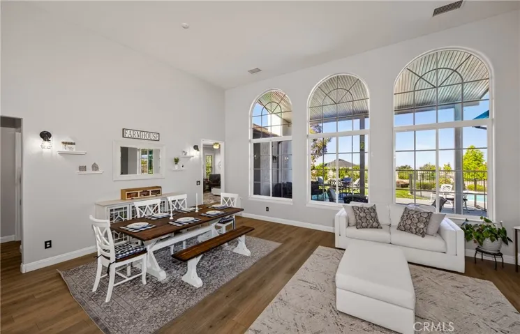 13596 Mesa Crest Drive, Yucaipa, California 92399