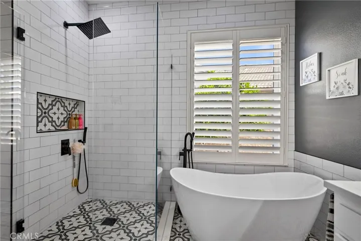 13596 Mesa Crest Drive, Yucaipa, California 92399