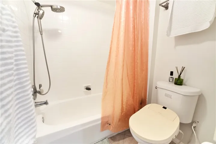 4111 Carol Drive A, Fullerton, California 92833