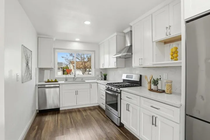 3281 Lantern, San Jose, California 95111