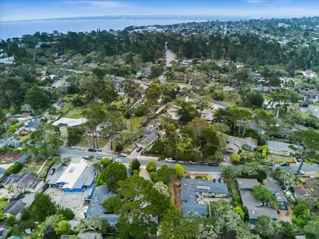 494 Grove Acre Avenue, Pacific Grove, California 93950